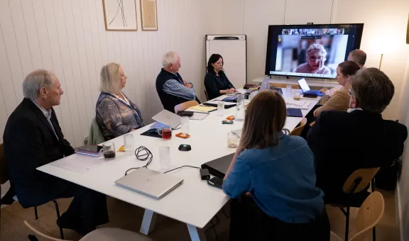 Photograph of Arts Society Board of Trustees in an hybrid meeting