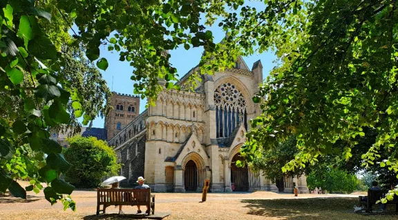 A Day Visit to Saint Albans by The Arts Society Henley (TASH)